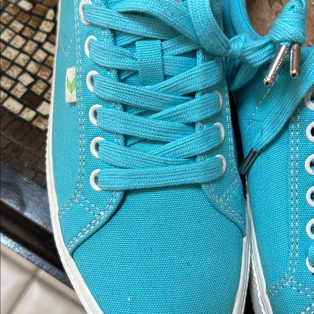 Cariuma x Pantene Capri Blue Oca Low Canvas Contrast Thread Vibrant Sneakers 11 - Picture 5 of 16